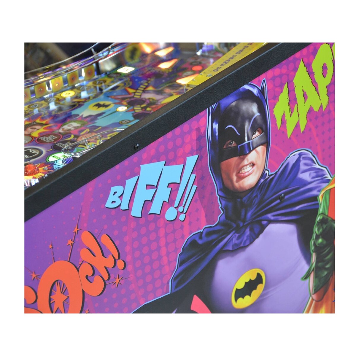 Batman 66 Premium Pinball Machine – HNBN