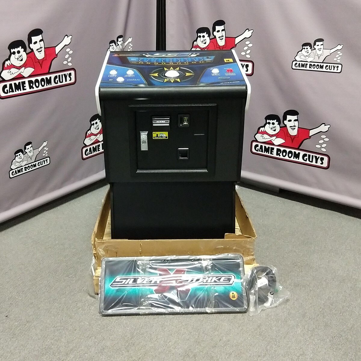 Silver Strike Bowling, Stand. Marquee Open Game Room Guys