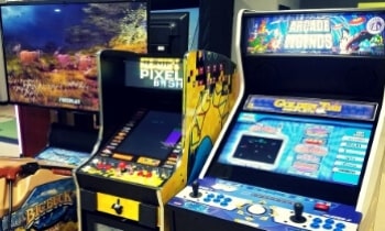 retro game places near me